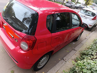 Chevrolet Aveo foto 3