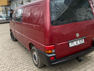 Volkswagen Transporter foto 4