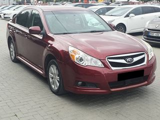 Subaru Legacy foto 4