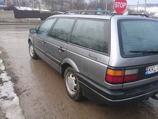 Volkswagen Passat foto 4