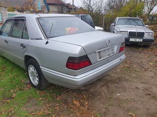 Piese Mercedes-Benz C 180 . W 124 . S 220 foto 5