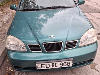 Daewoo Nubira foto 2