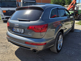 Audi Q7 foto 10