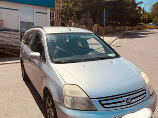 Honda Stream foto 2