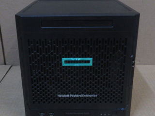 HP ProLiant Microserver Gen10: Performanță și Eficiență într-un Design Compact