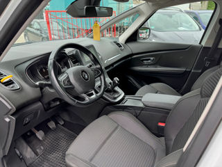 Renault Grand Scenic foto 7