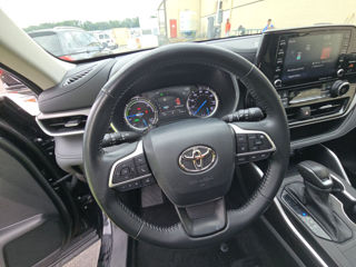 Toyota Highlander foto 13