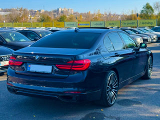 BMW 7 Series foto 4