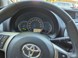 Toyota Yaris foto 6