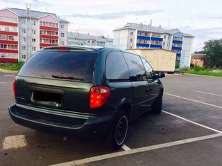 Chrysler Voyager foto 4