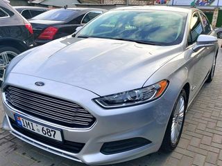 Ford Fusion фото 2