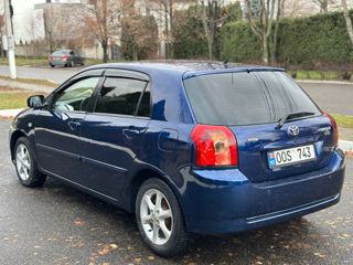 Toyota Corolla foto 6