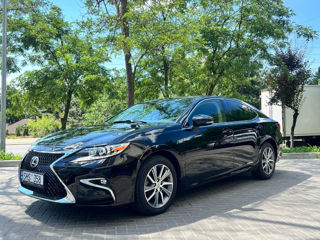 Lexus ES Series