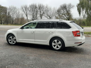 Skoda Octavia foto 2