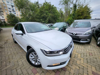 Volkswagen Passat foto 16