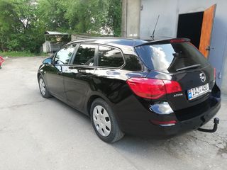 Opel Astra foto 2