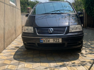 Volkswagen Sharan фото 0