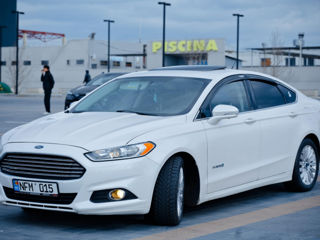 Ford Fusion foto 7