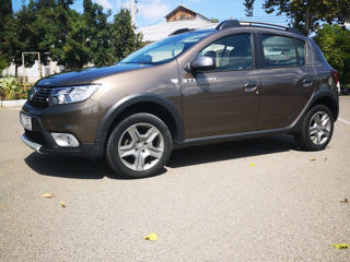 Dacia Sandero foto 2