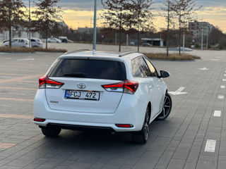 Toyota Auris foto 6