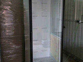 Продаётся Витрина холодильник в идеальном рабочем состоянии.