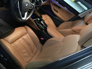 BMW 5 Series foto 5