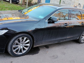 Volvo V90 foto 2