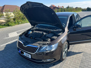 Skoda Superb foto 4