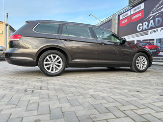 Volkswagen Passat foto 10