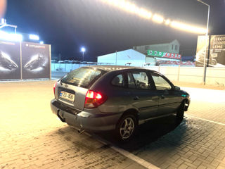 KIA Rio foto 2