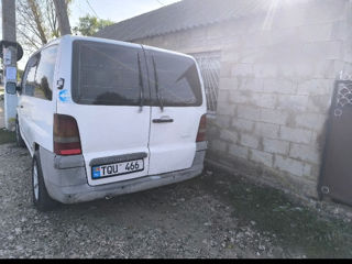 Mercedes Vito foto 3