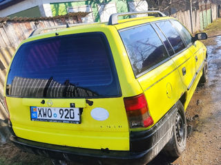 Opel Astra foto 3