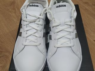 Кроссовки  adidas foto 4