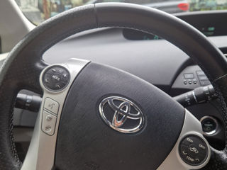 Toyota Prius foto 6