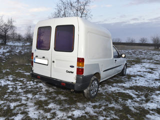 Ford Courier foto 8