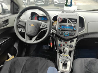 Chevrolet Aveo foto 13