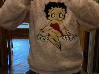 Свитер теплый 200 лей Betty Boop, Forever 21 foto 2