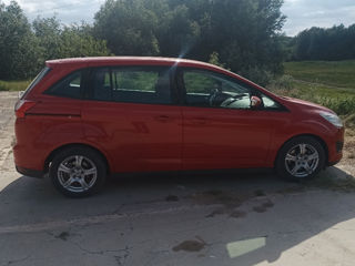 Ford Grand C-MAX foto 9