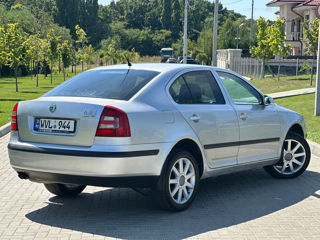 Skoda Octavia foto 4