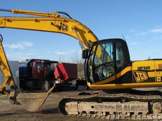 Excavator JCB JS200 foto 1