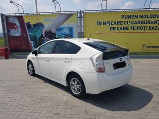 Toyota Prius foto 4