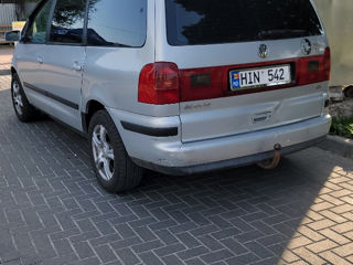 Volkswagen Sharan foto 6