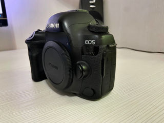 Canon EOS 5D Mark IV foto 5