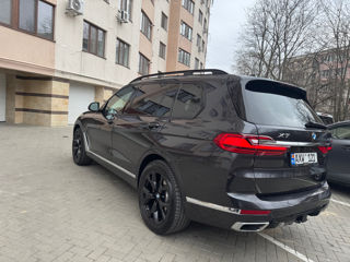 BMW X7 foto 4