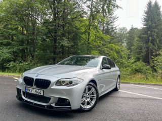 BMW 5 Series foto 5