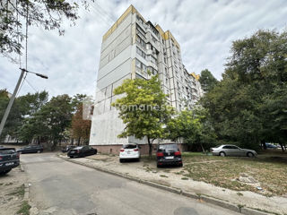 Apartament cu 1 cameră, 50 m², Centru, Chișinău foto 2