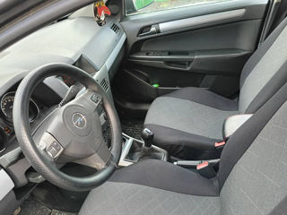 Opel Astra фото 4