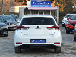 Toyota Auris foto 13