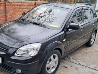 KIA Rio foto 9