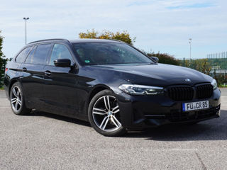 BMW 5 Series foto 2